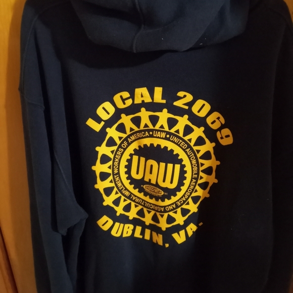 Jacket - Picture 2 of 3